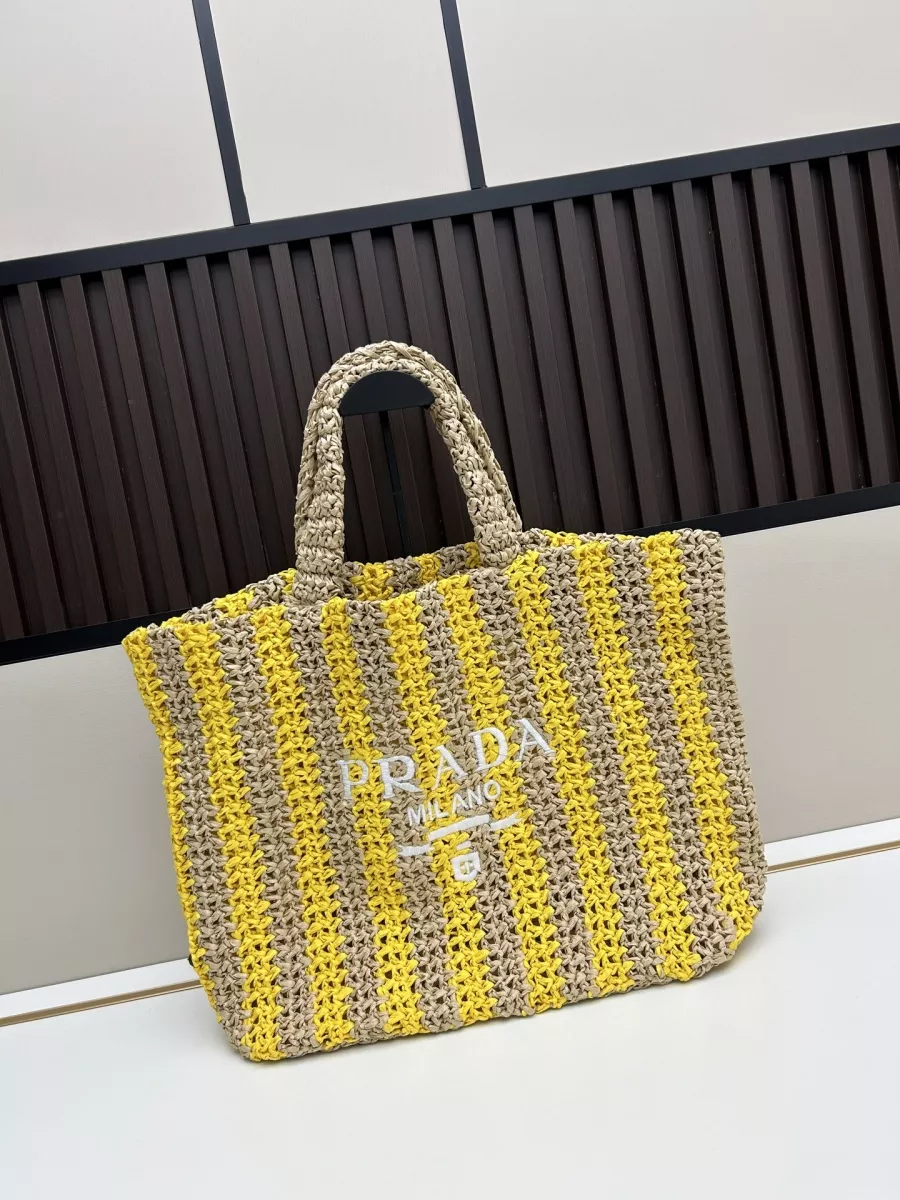 Prada AAA Quality Handbags For Women SmartChoice 9466