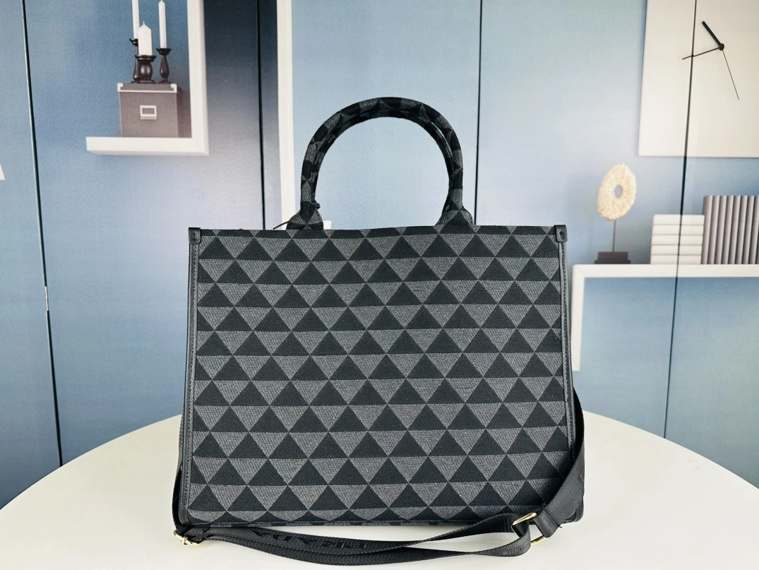 Prada AAA Quality Handbags For Women SportInspired 312