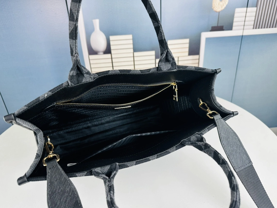 Prada AAA Quality Handbags For Women SportInspired 312