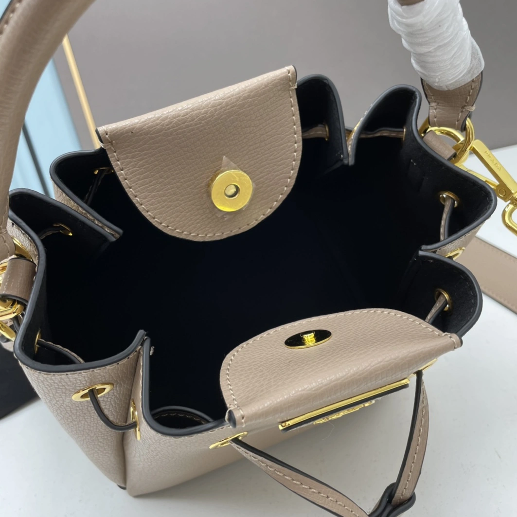Prada AAA Quality Handbags For Women SportInspired 9645