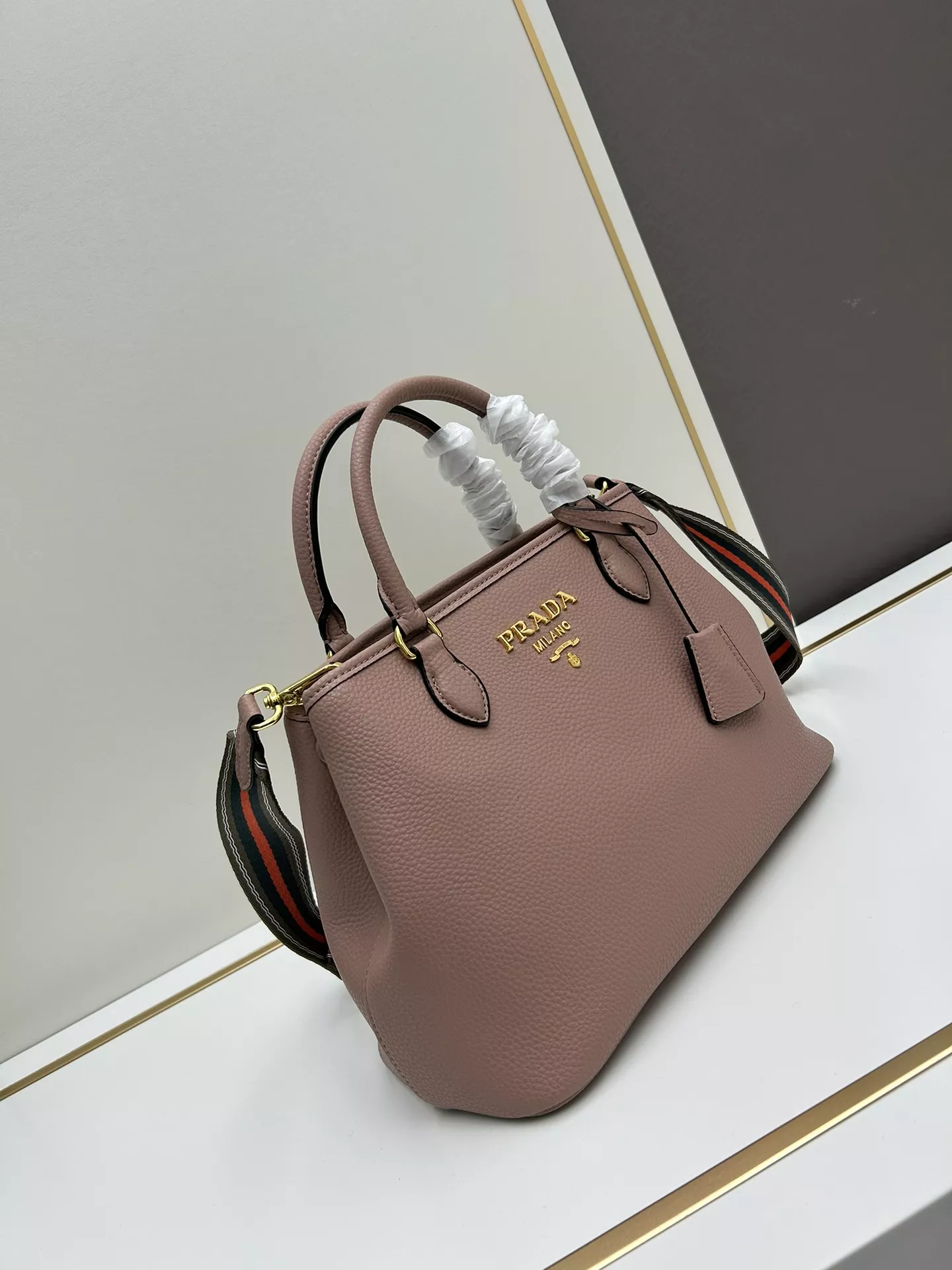 Prada AAA Quality Handbags For Women StreetReady 1689