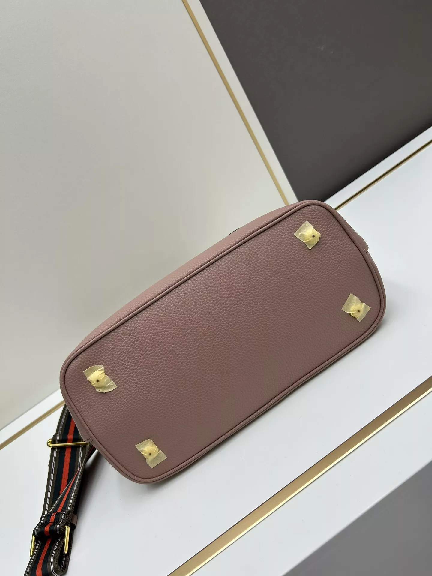 Prada AAA Quality Handbags For Women StreetReady 1689
