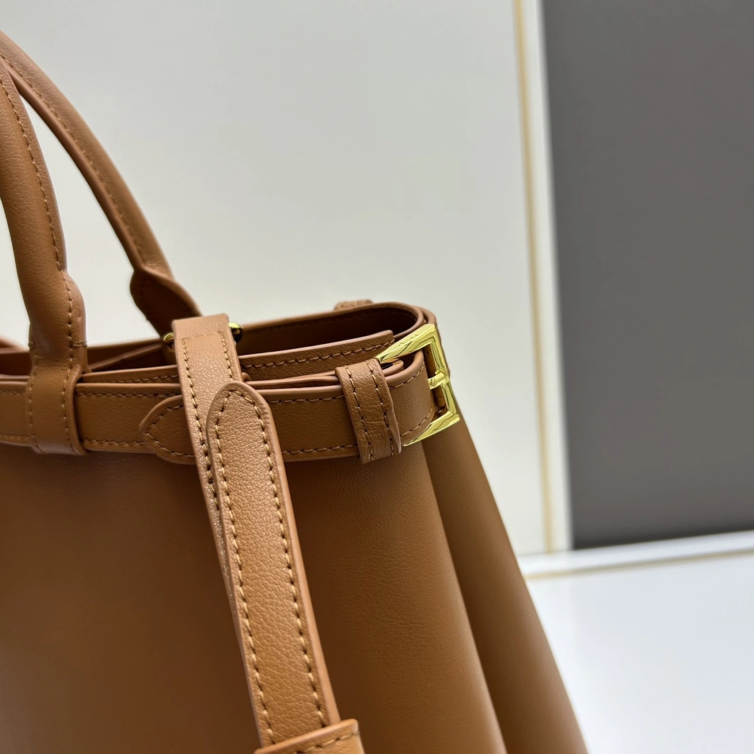 Prada AAA Quality Handbags For Women StreetReady 2514