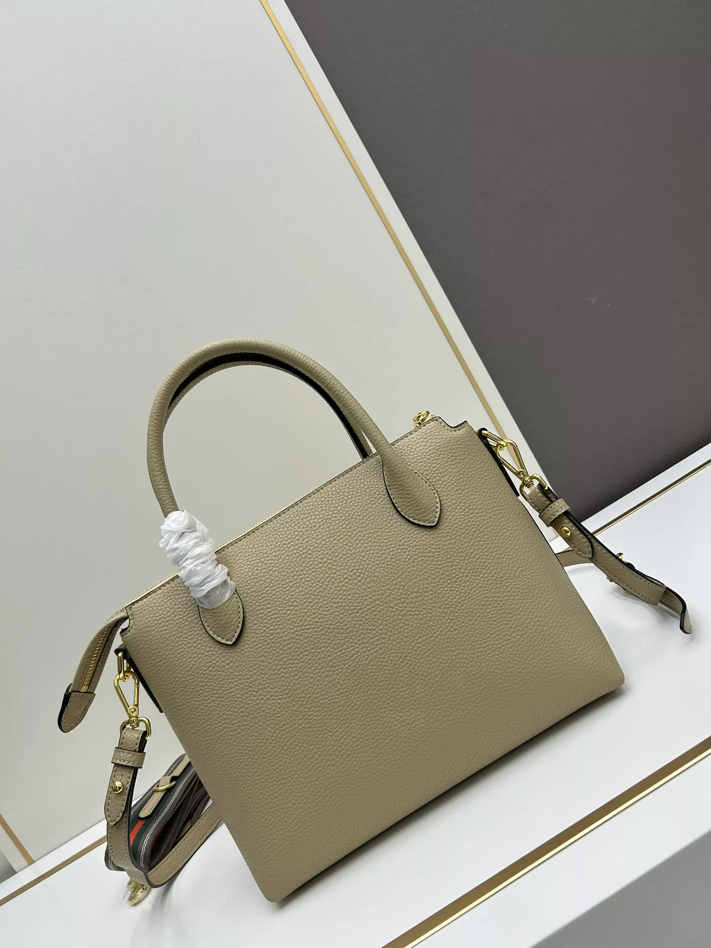 Prada AAA Quality Handbags For Women StreetReady 2625