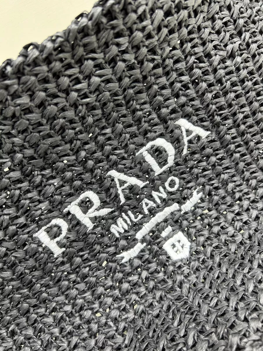Prada AAA Quality Handbags For Women Unique 2196