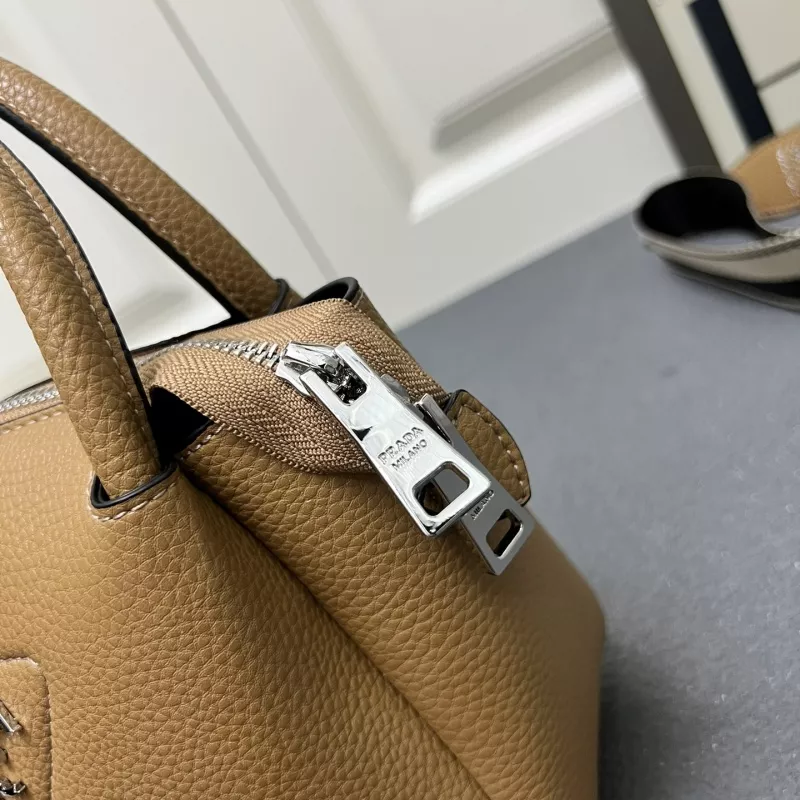 Prada AAA Quality Handbags For Women UrbanStyle 4942