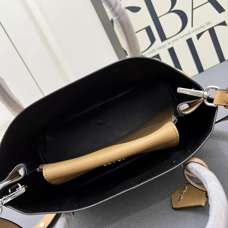 Prada AAA Quality Handbags For Women Vibrant 5133