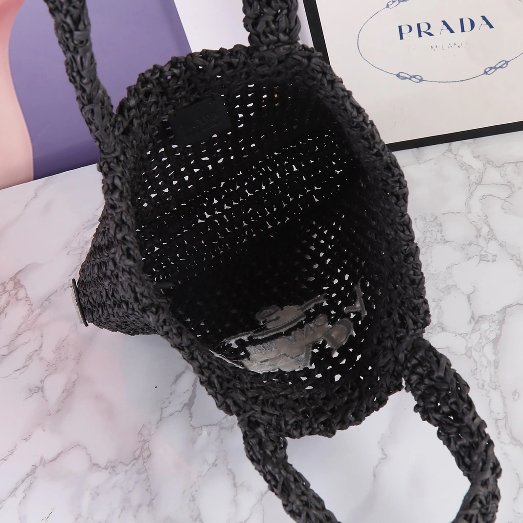 Prada AAA Quality Handbags For Women WellDesigned 6755