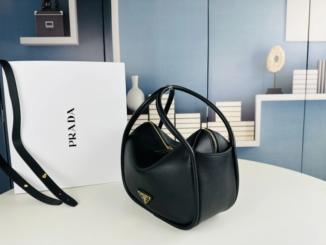 Prada AAA Quality Handbags NewStyle 4657