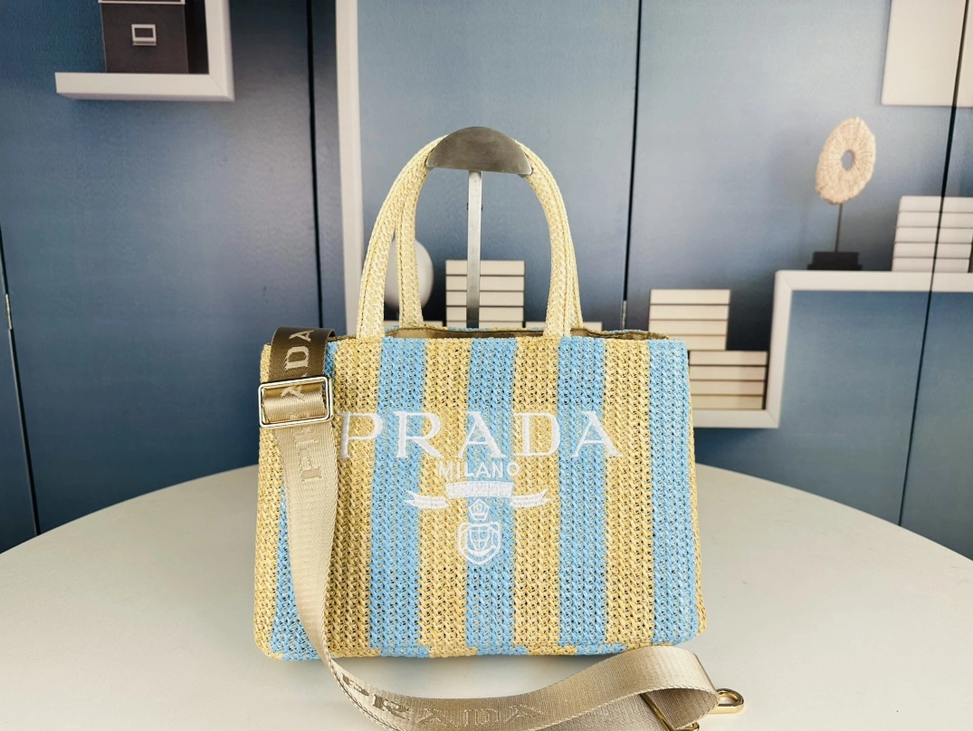 Prada AAA Quality Handbags Practical 867