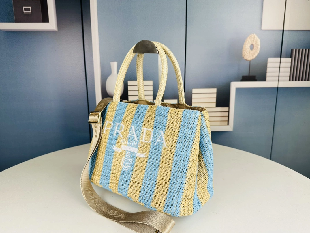 Prada AAA Quality Handbags Practical 867