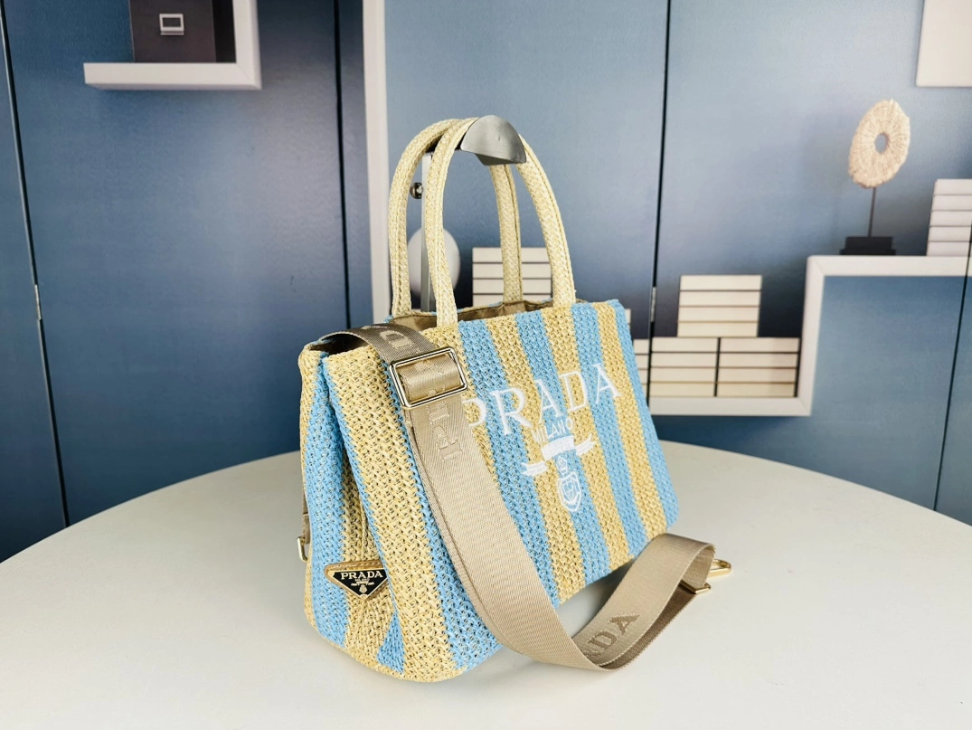 Prada AAA Quality Handbags Practical 867