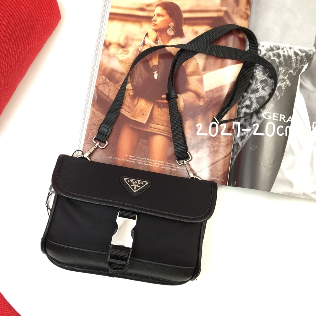 Prada AAA Quality Messenger Bags For Unisex Soft 1205