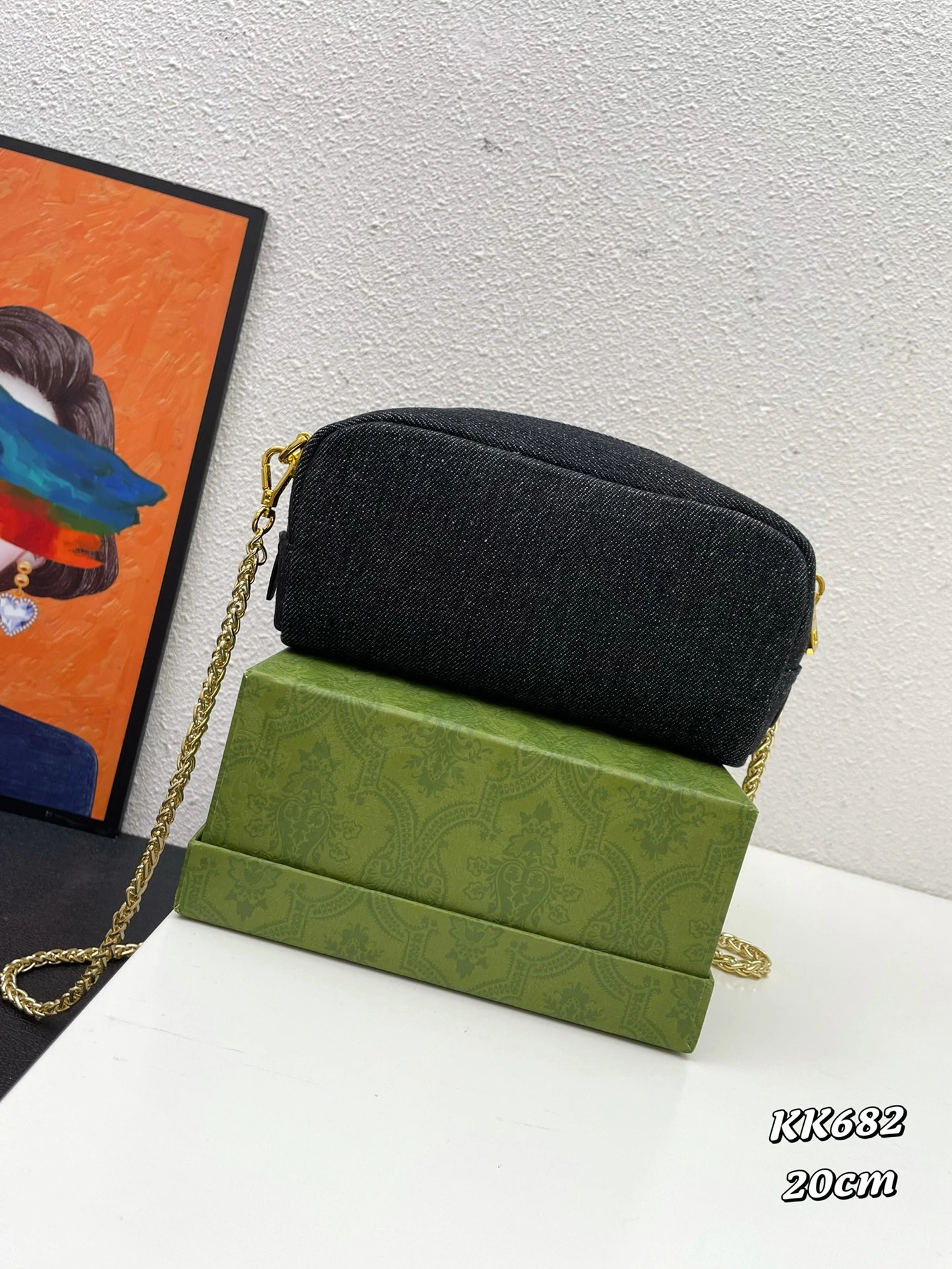 Prada AAA Quality Messenger Bags For Women Affordable 5483
