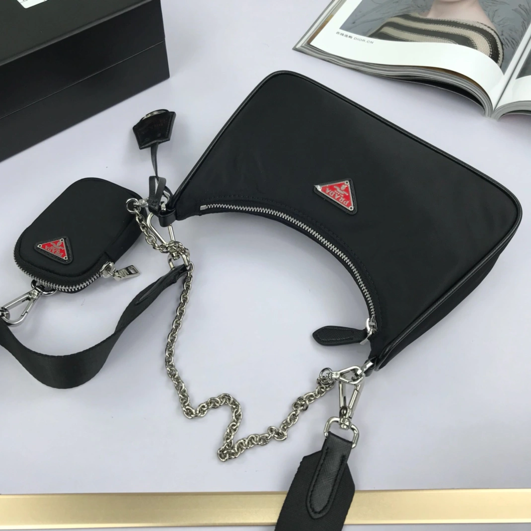 Prada AAA Quality Messenger Bags For Women BestValue 1285