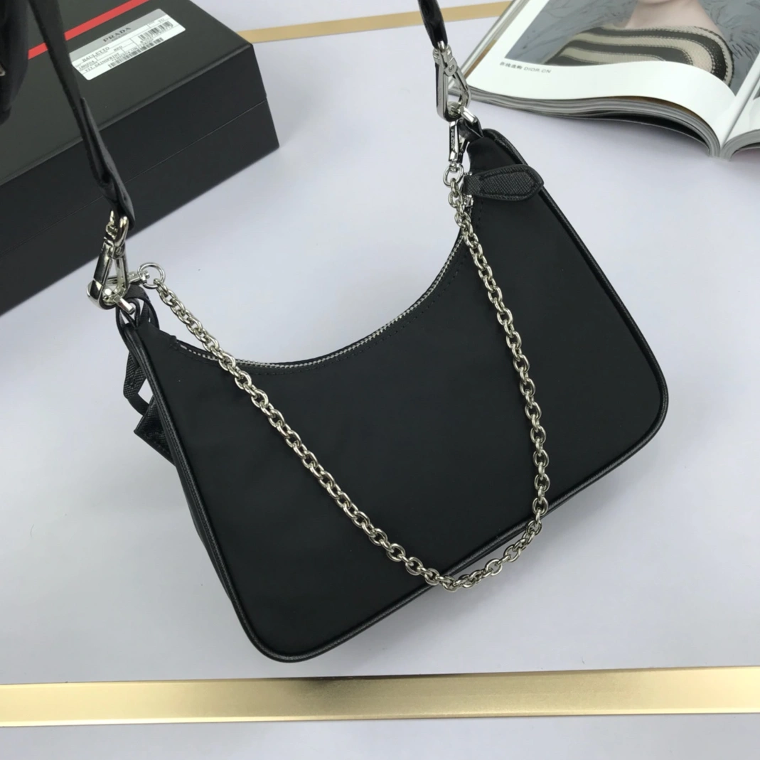 Prada AAA Quality Messenger Bags For Women BestValue 1285