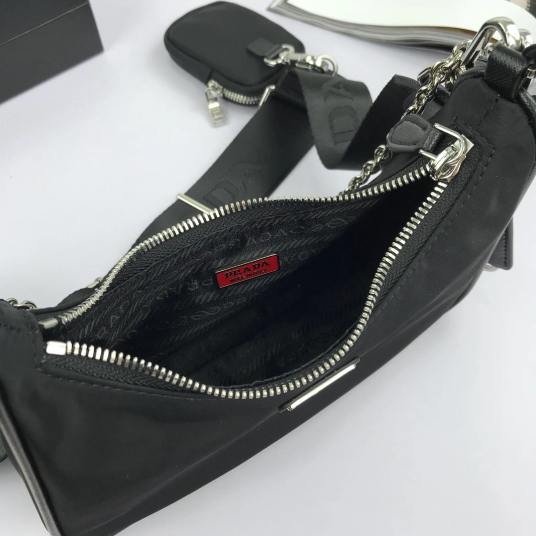 Prada AAA Quality Messenger Bags For Women BestValue 1285