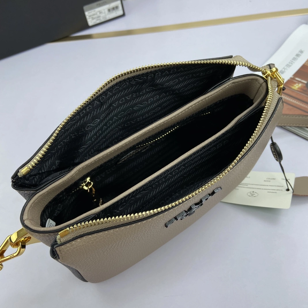 Prada AAA Quality Messenger Bags For Women BestValue 6428
