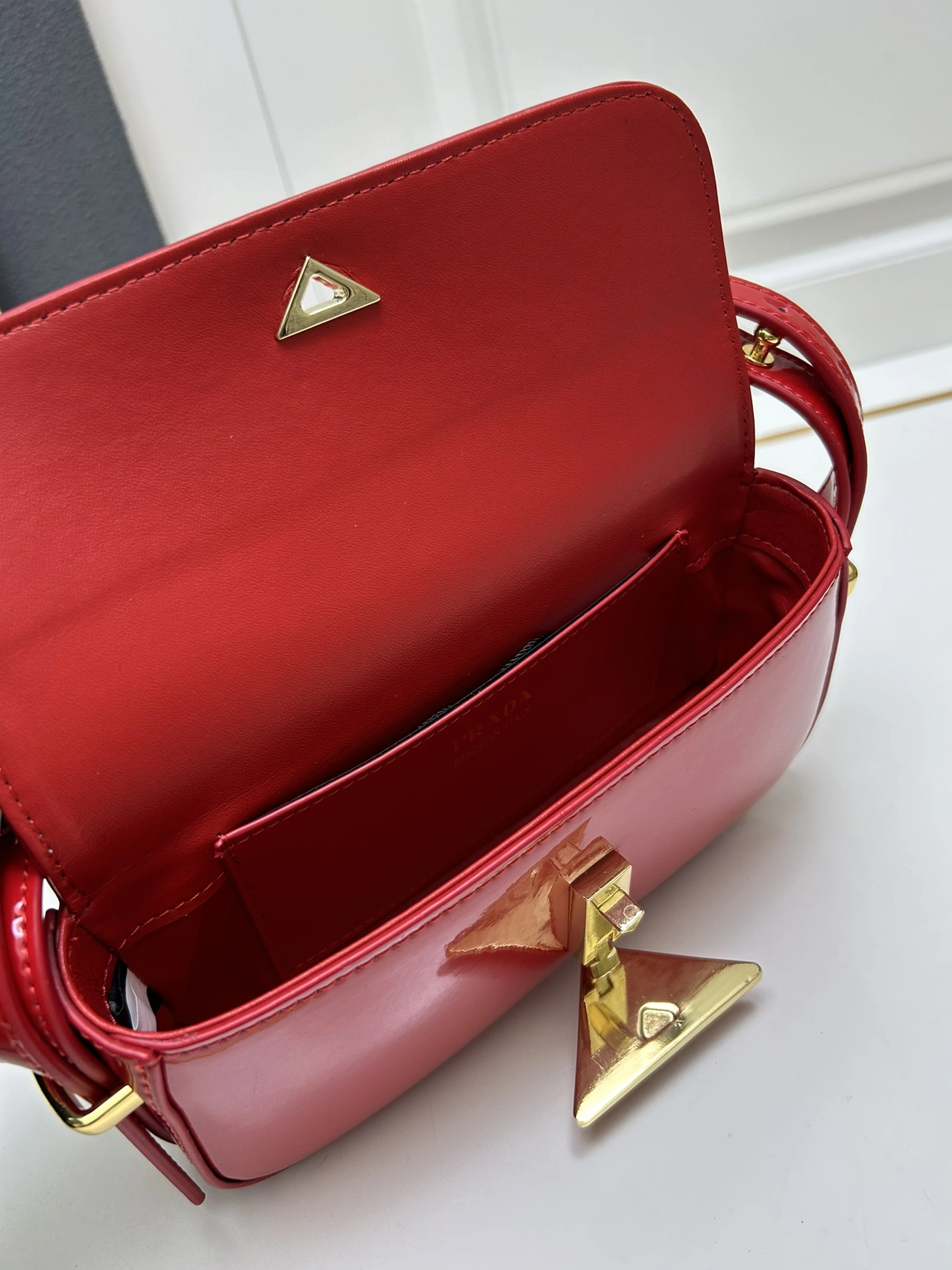 Prada AAA Quality Messenger Bags For Women BestValue 9966