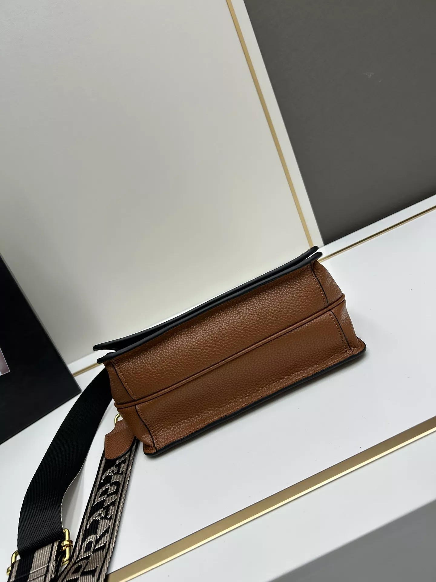 Prada AAA Quality Messenger Bags For Women Comfortable 2375