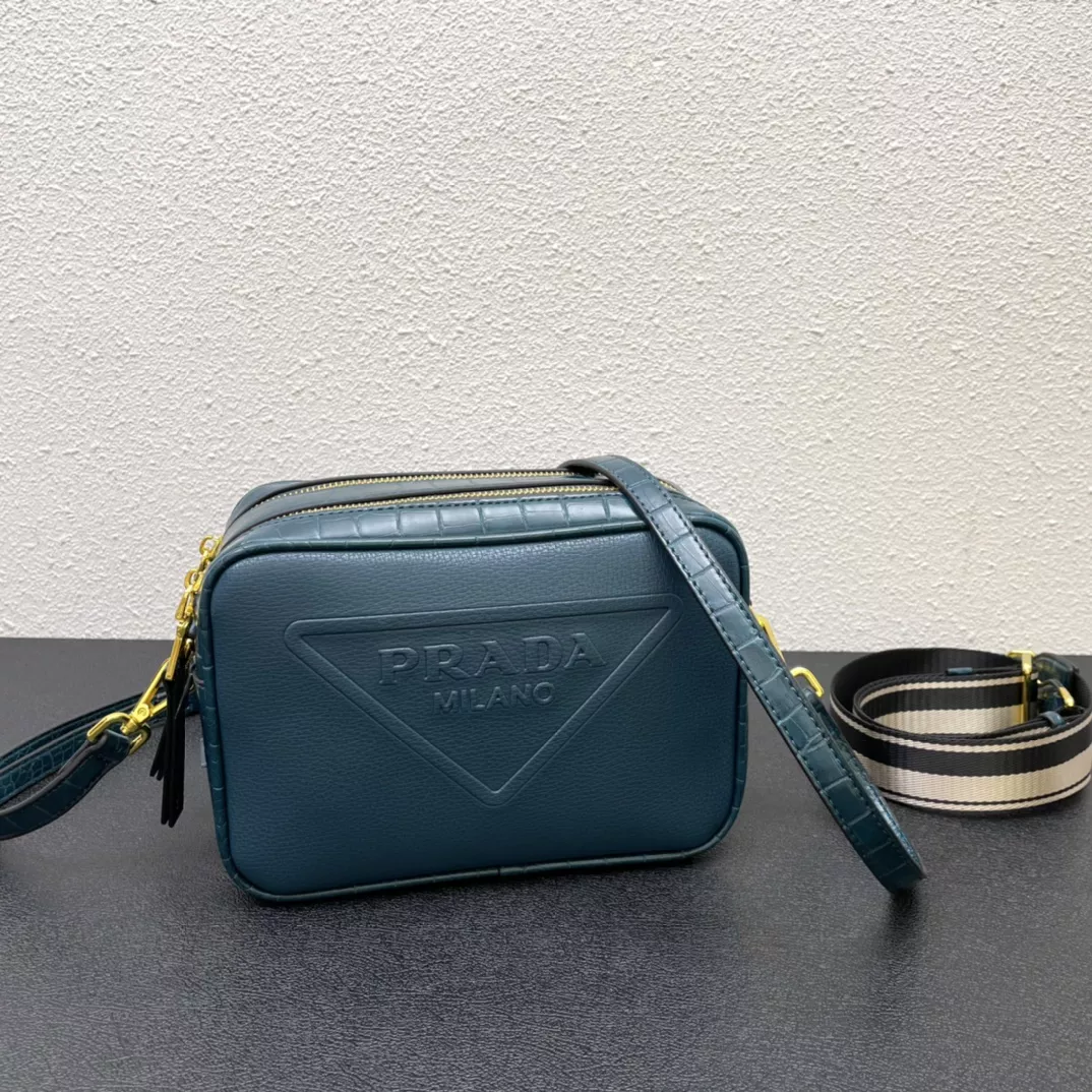Prada AAA Quality Messenger Bags For Women DailyWear 1919