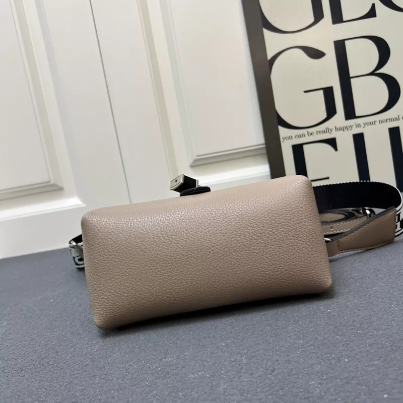 Prada AAA Quality Messenger Bags For Women DailyWear 5376