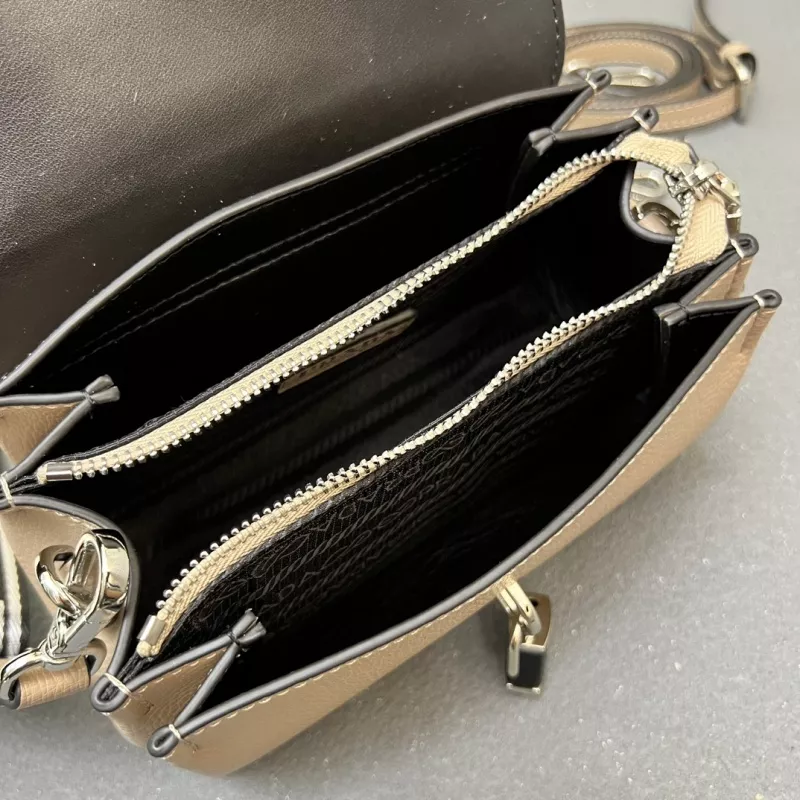 Prada AAA Quality Messenger Bags For Women DailyWear 5376
