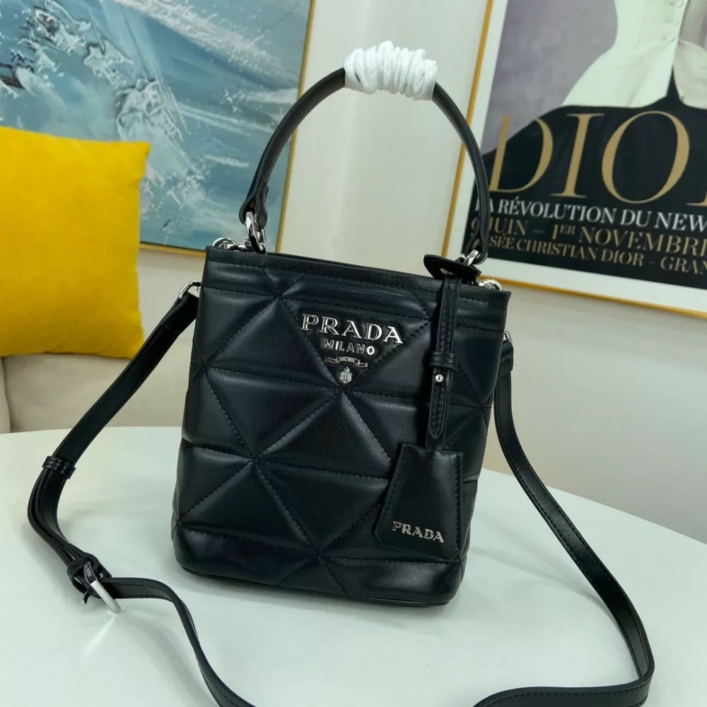 Prada AAA Quality Messenger Bags For Women DailyWear 6728