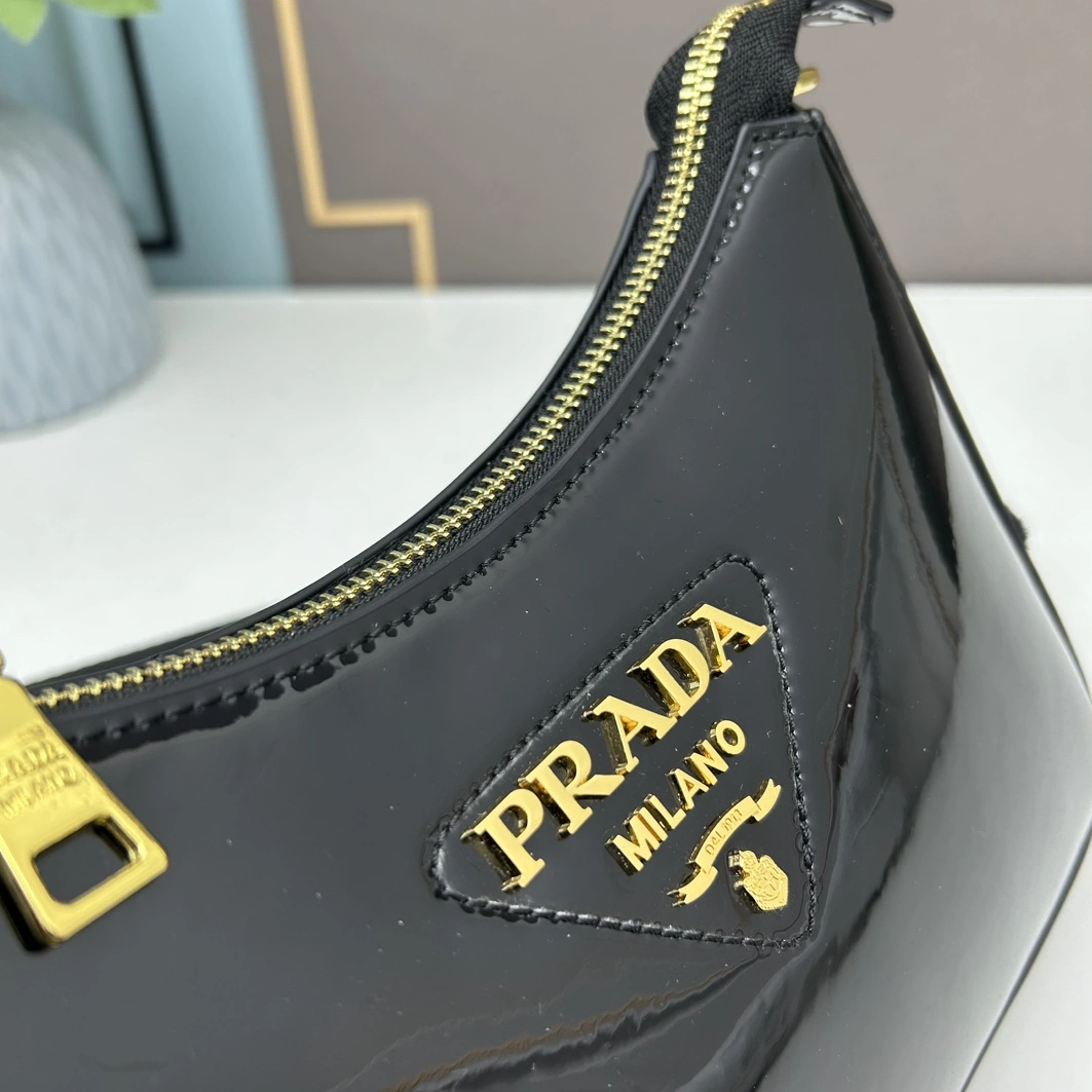 Prada AAA Quality Messenger Bags For Women EasyMatch 9309