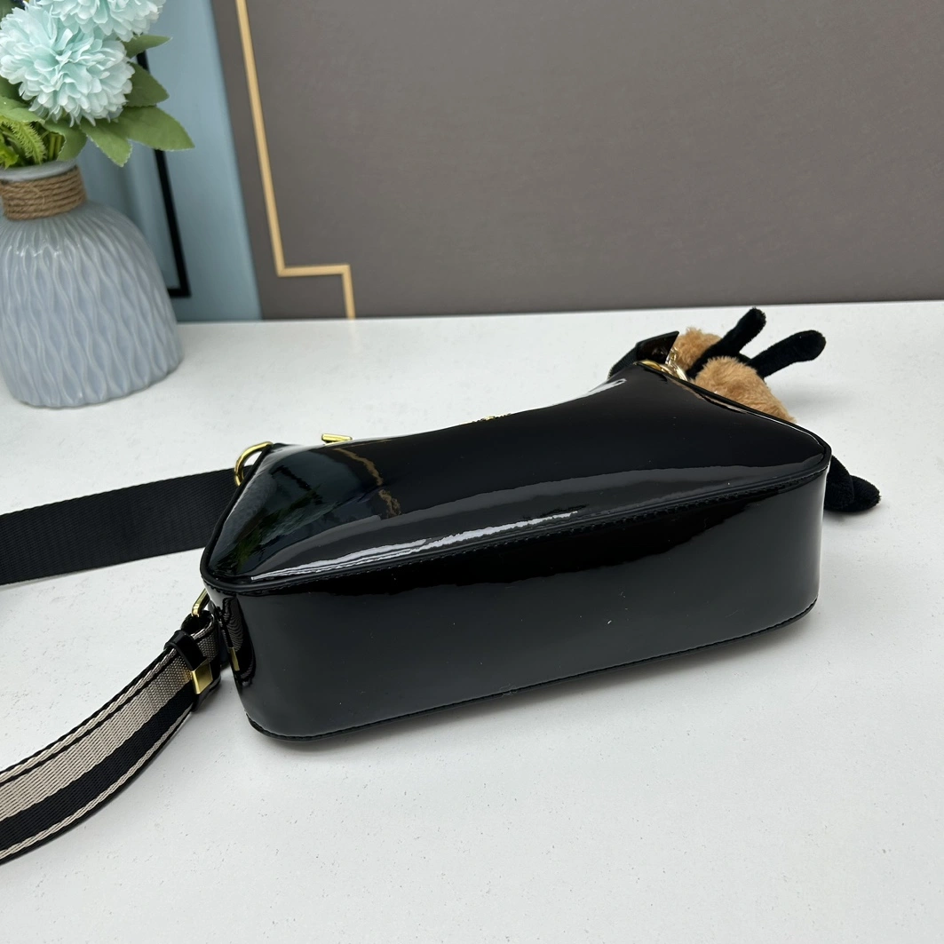 Prada AAA Quality Messenger Bags For Women EasyMatch 9309