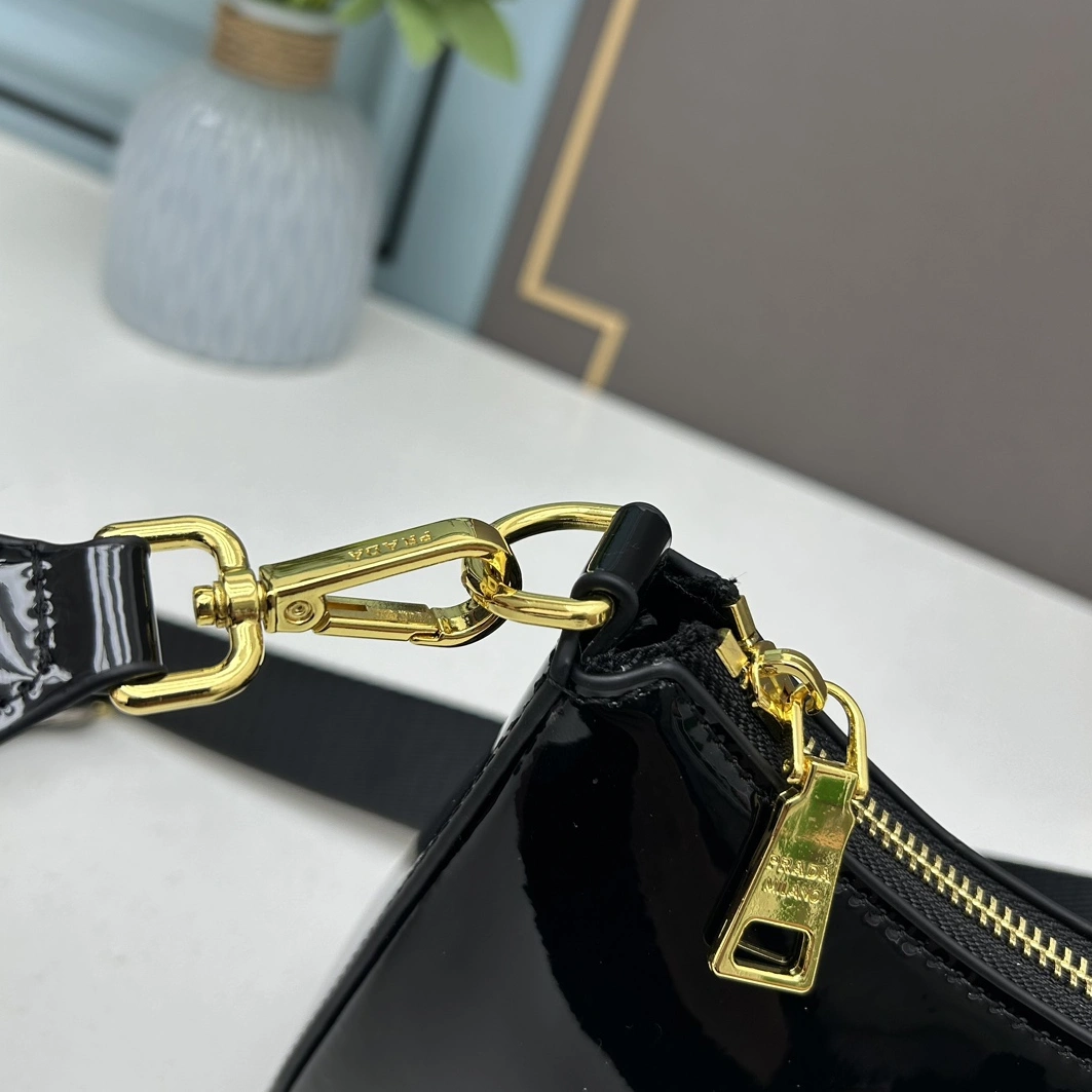 Prada AAA Quality Messenger Bags For Women EasyMatch 9309