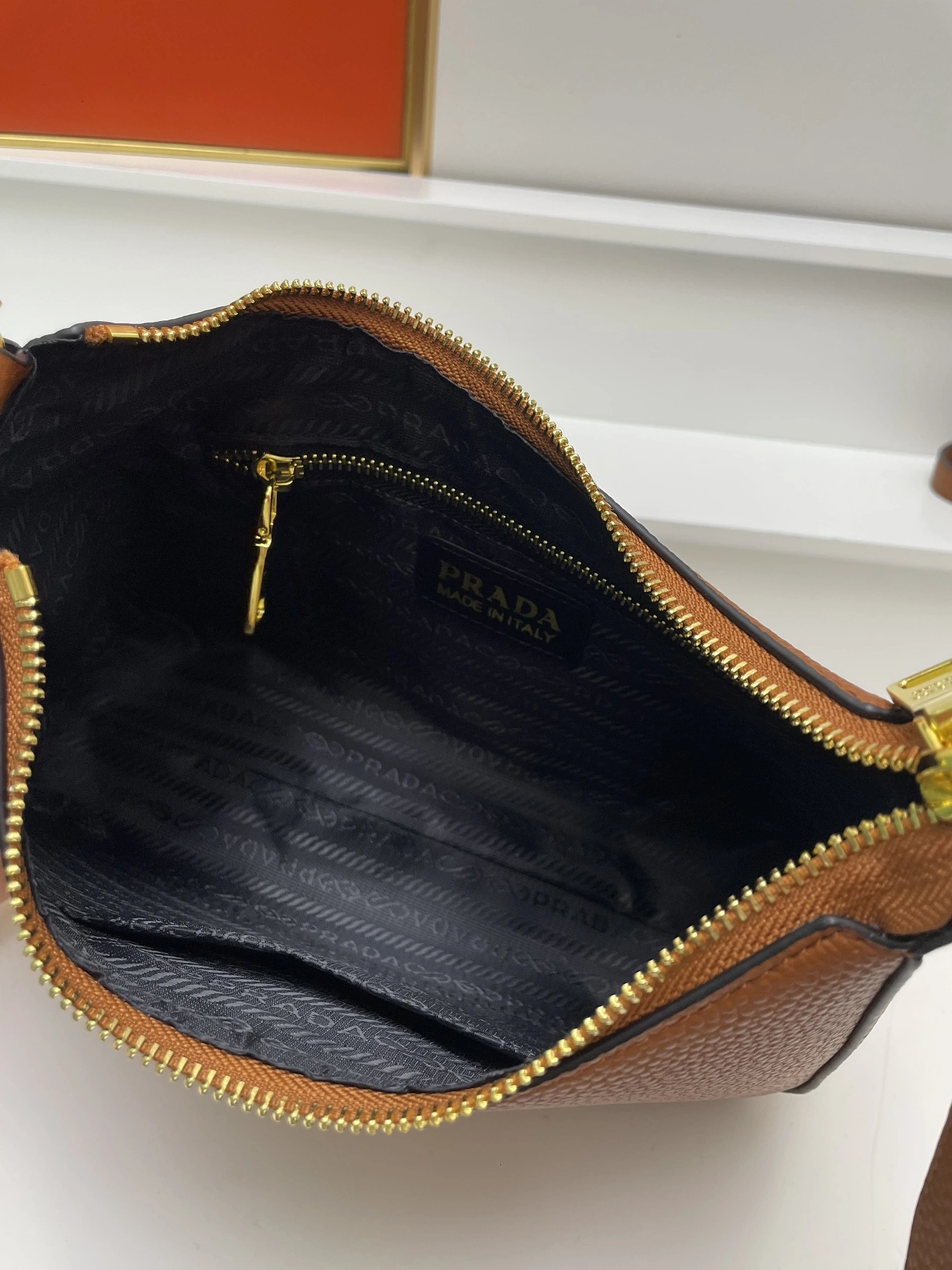Prada AAA Quality Messenger Bags For Women Efficient 5662