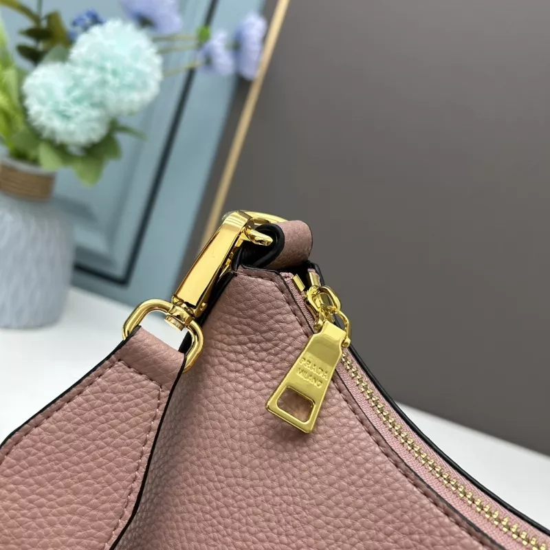 Prada AAA Quality Messenger Bags For Women GoAnywhere 5372