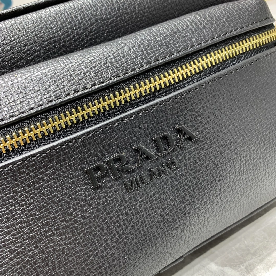 Prada AAA Quality Messenger Bags For Women GoodFit 9891