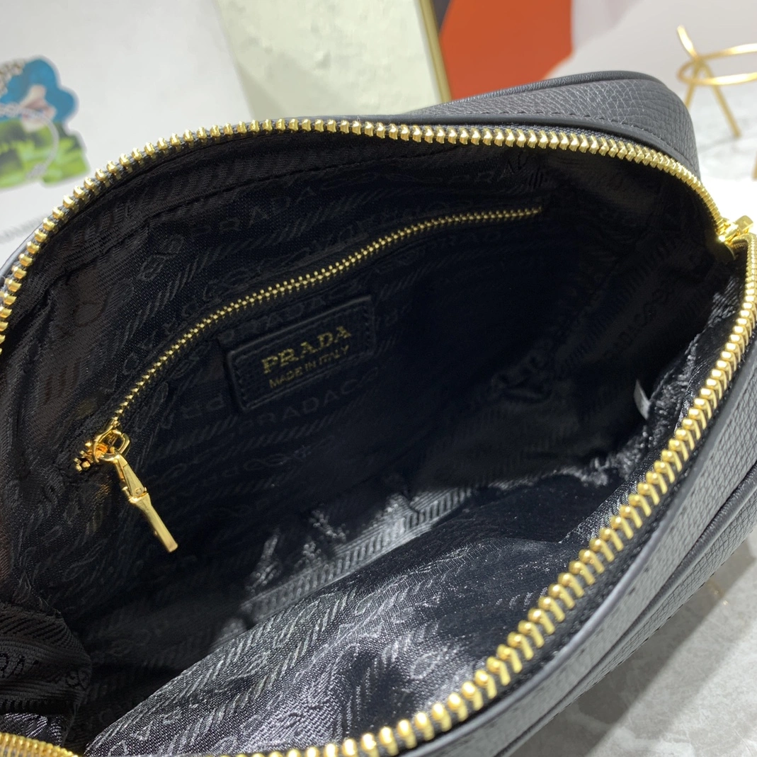 Prada AAA Quality Messenger Bags For Women GoodFit 9891