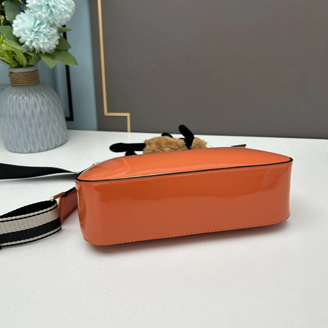 Prada AAA Quality Messenger Bags For Women HighQuality 3815