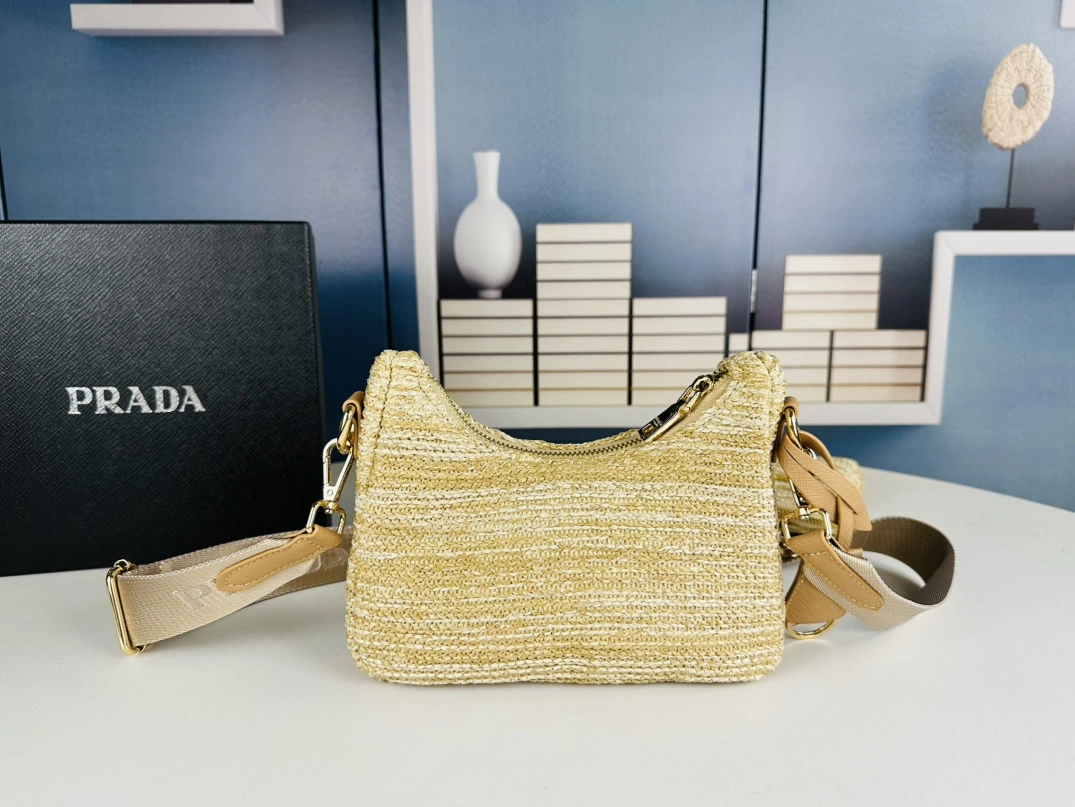 Prada AAA Quality Messenger Bags For Women Modern 9165