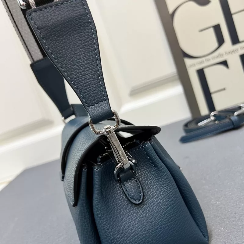 Prada AAA Quality Messenger Bags For Women ModernLook 7046