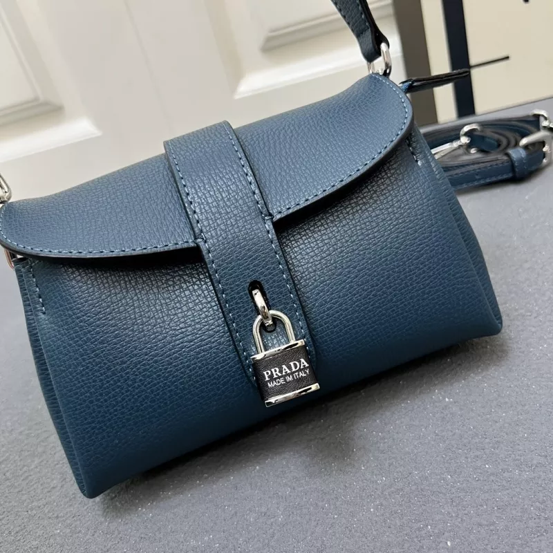 Prada AAA Quality Messenger Bags For Women ModernLook 7046