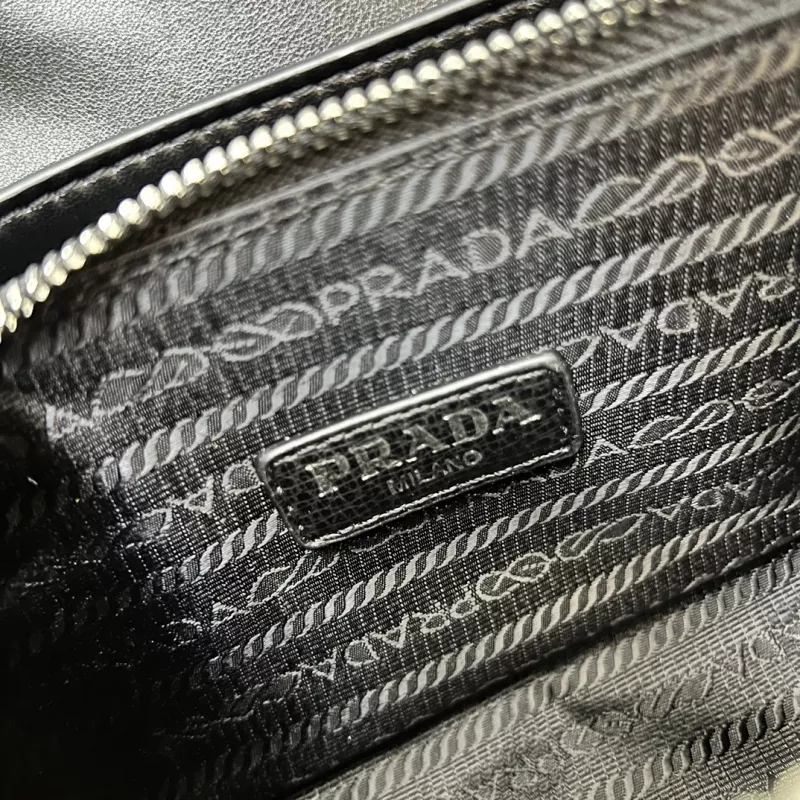 Prada AAA Quality Messenger Bags For Women ModernLook 8081