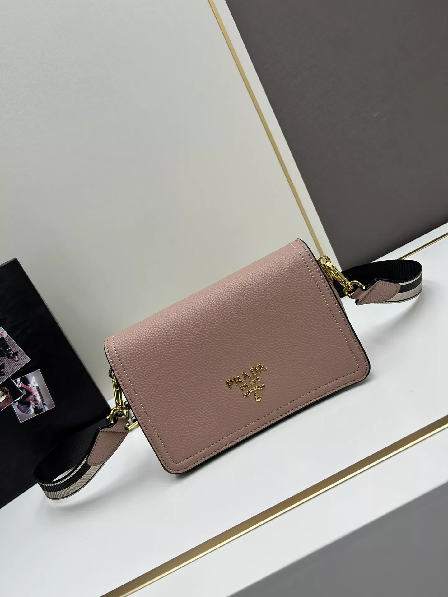 Prada AAA Quality Messenger Bags For Women NewStyle 6489