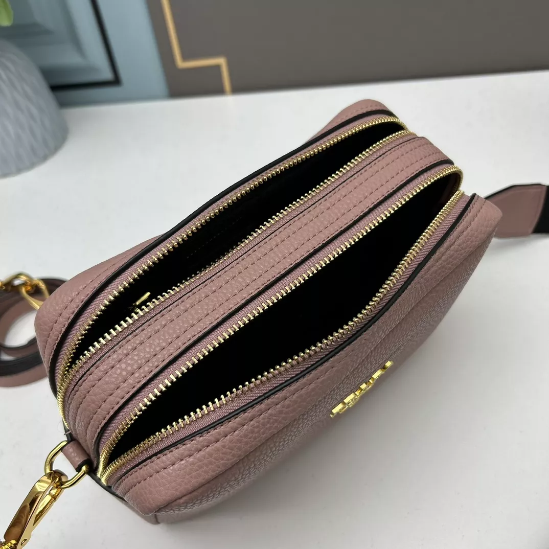 Prada AAA Quality Messenger Bags For Women Popular 8976