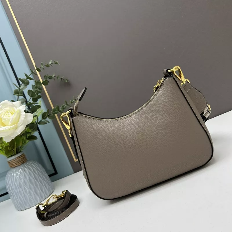 Prada AAA Quality Messenger Bags For Women Sophisticated 8018