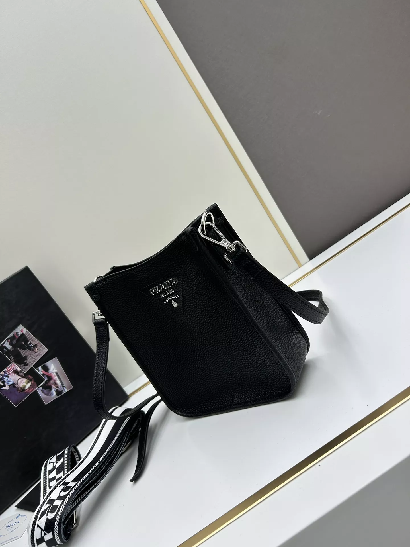 Prada AAA Quality Messenger Bags For Women Timeless 5642