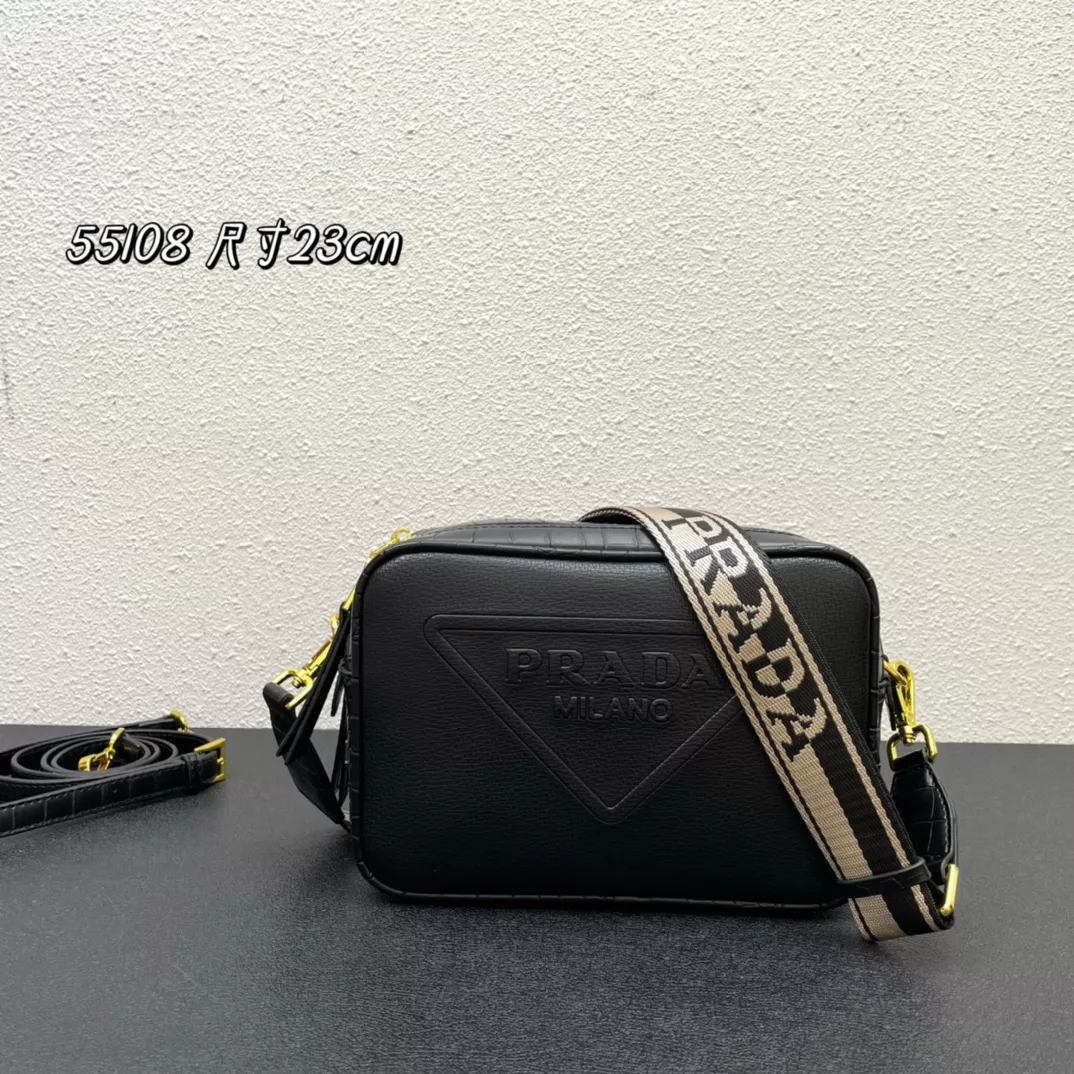 Prada AAA Quality Messenger Bags For Women Timeless 9008