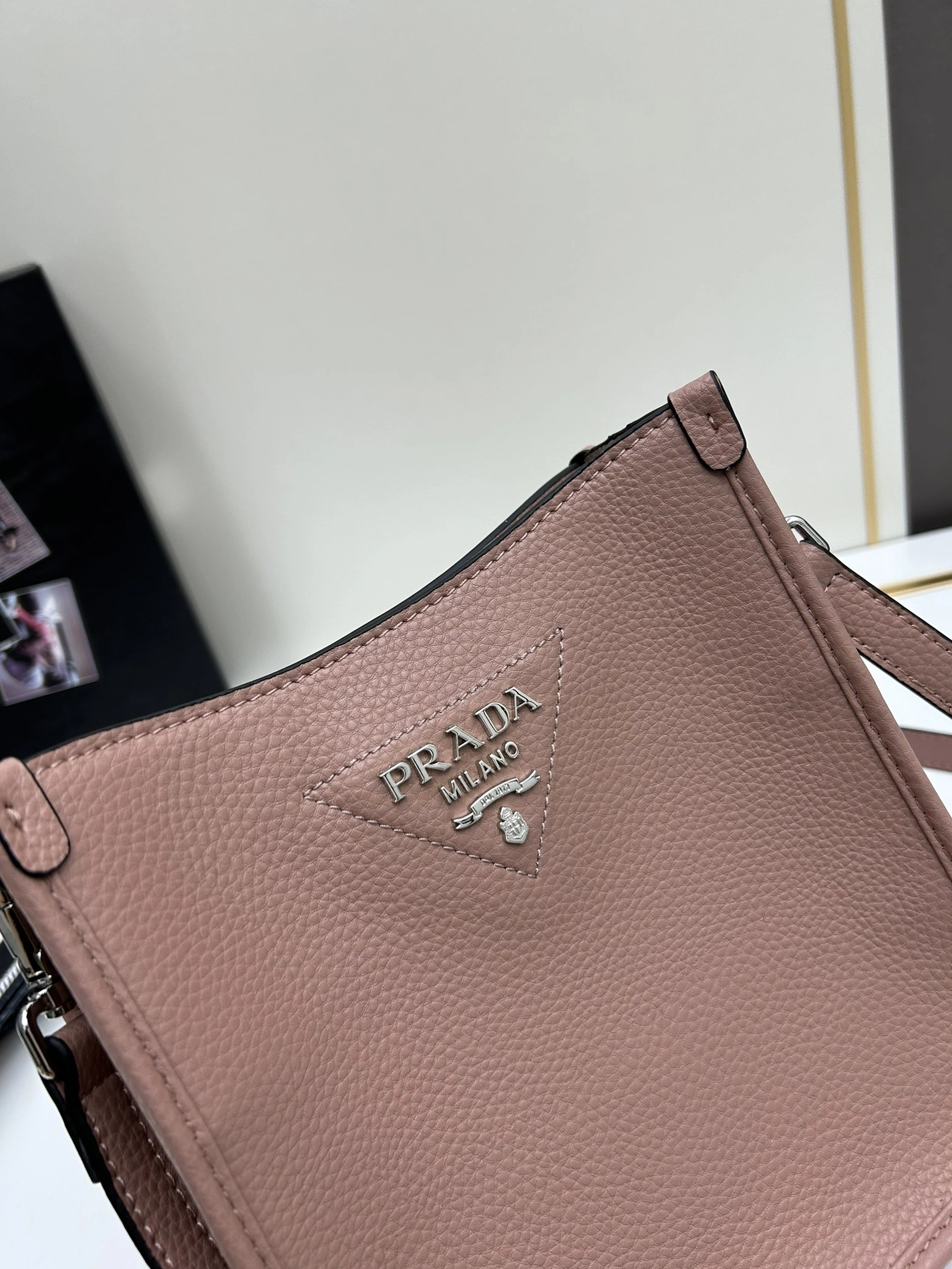 Prada AAA Quality Messenger Bags For Women Vibrant 4269
