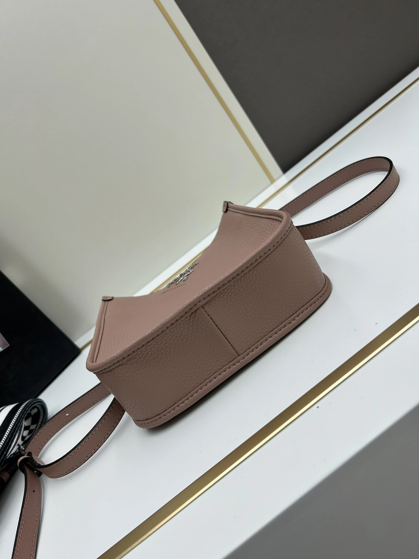 Prada AAA Quality Messenger Bags For Women Vibrant 4269