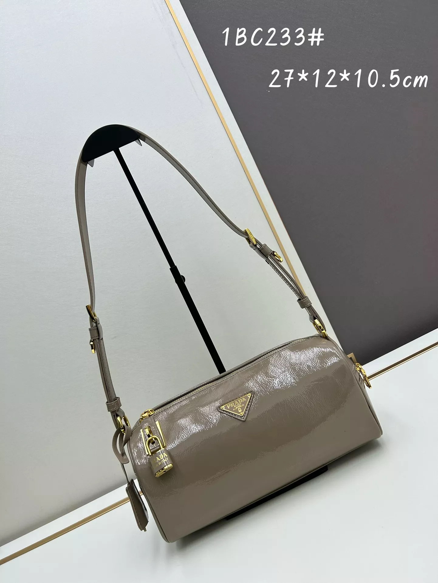 Prada AAA Quality Shoulder Bags For Women AllSeason 2695