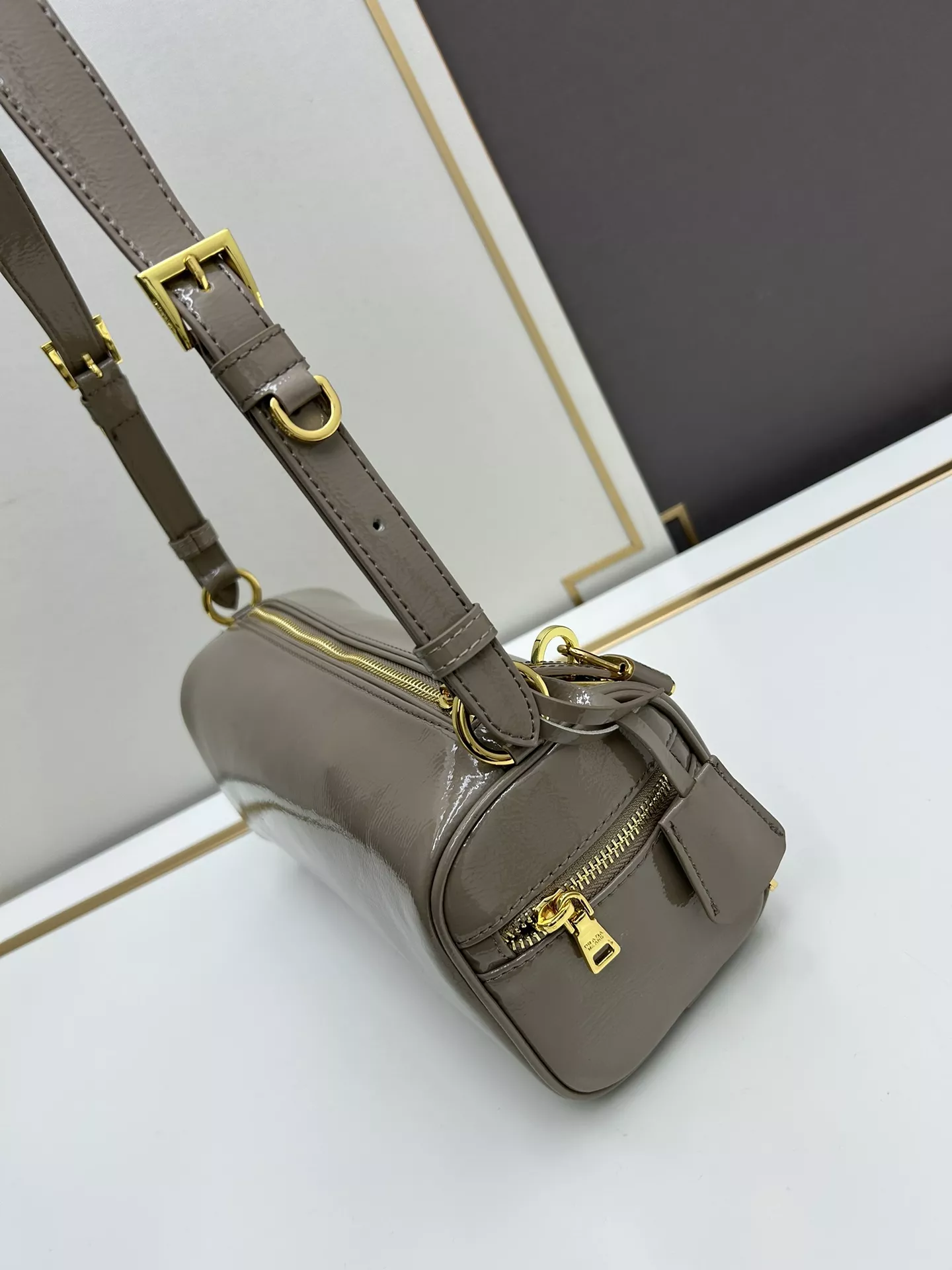 Prada AAA Quality Shoulder Bags For Women AllSeason 2695