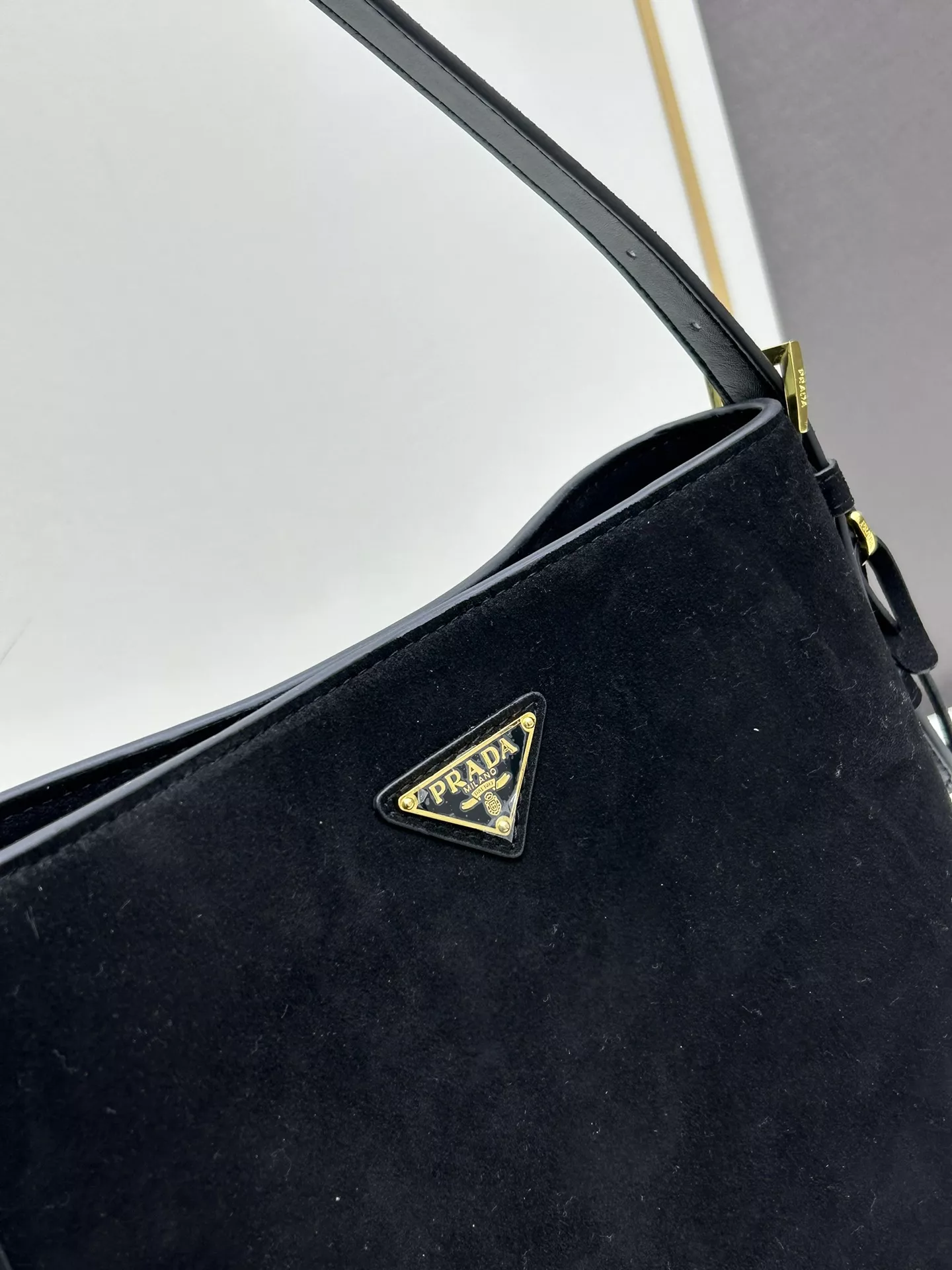 Prada AAA Quality Shoulder Bags For Women BestValue 1754